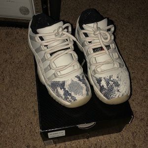Jordan 11 snakeskin